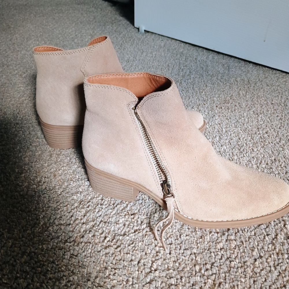 White Mountain Tan Suede Ankle Booties